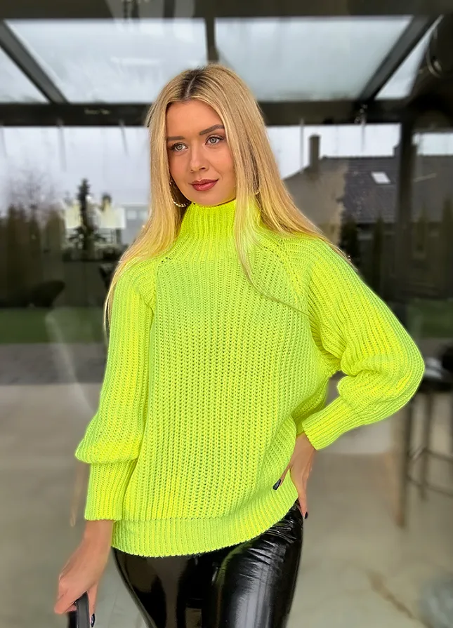 Klasyczny sweter OVERSIZE z golfem NEON - M461C