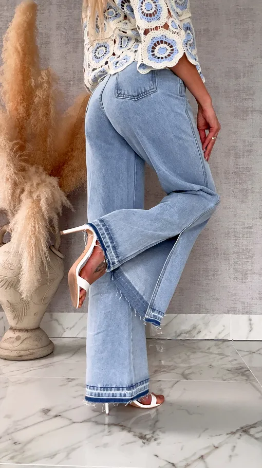 Super spodnie jeansowe z rozcięciami na nogawkach BLUE JEANS - R500A