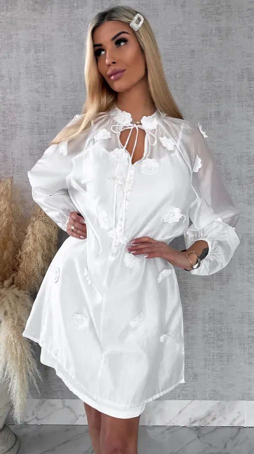 Bawełniana sukienka zdobiona różami ONE SIZE white - R510