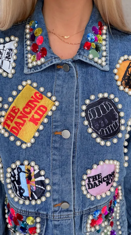 Fantastyczna kurtka jeansowa KATANA z perełkami i naszywkami OVERSIZE - R731