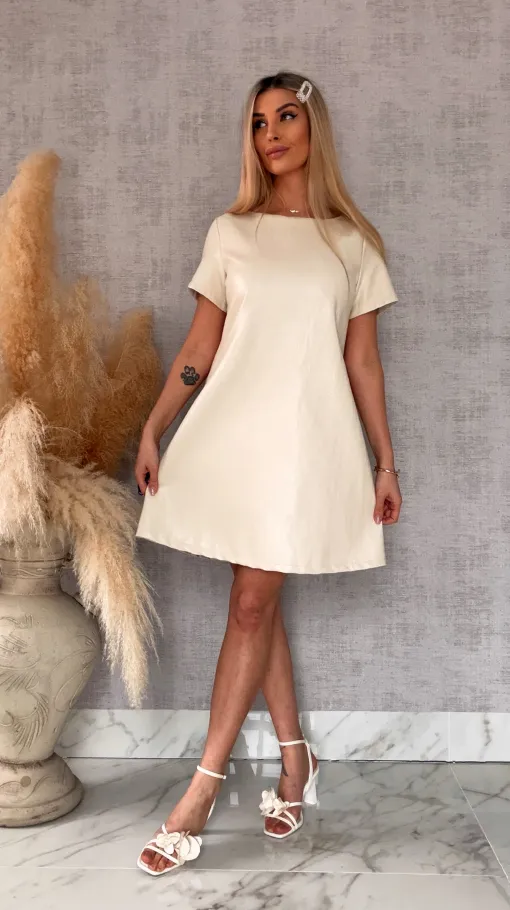 Beżowa sukienka z eko skóry z wiązaniem ONE SIZE - R544