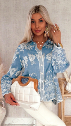 Miękka bawełniana koszula jeansowa w jasne hafty ONE SIZE - R932