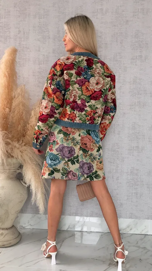 Ekskluzywna kurtka KATANA w kolorowe kwiaty - R680