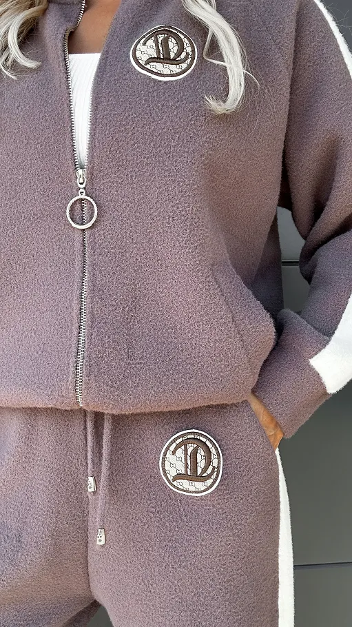Ciepły komplet dresowy z ALPAKI w kolorze fango ONE SIZE - R054