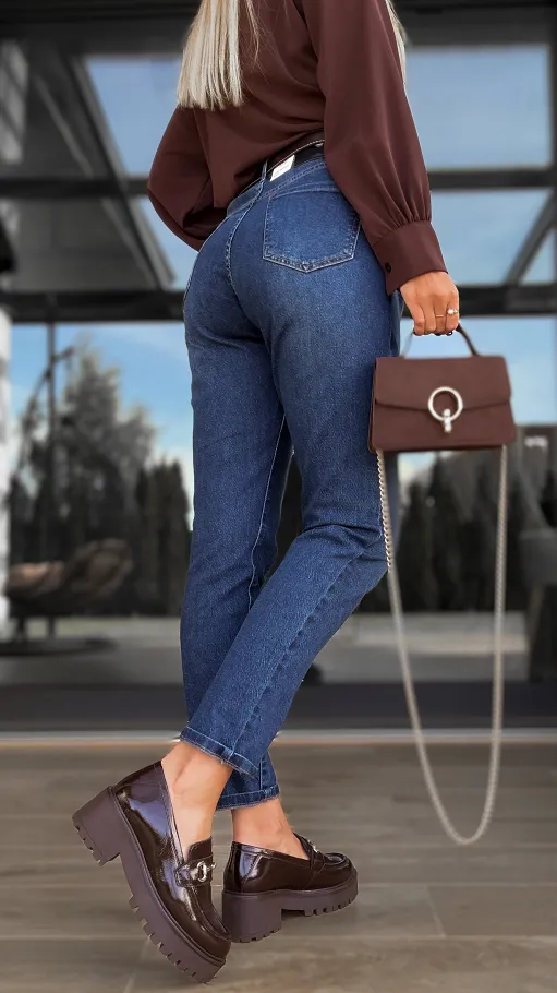 Super elastyczne spodnie jeansowe MOM FIT z paskiem - R132