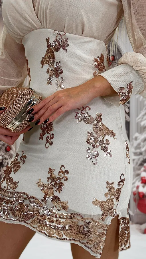 Świetna sukienka siateczkowa zdobiona cekinami ECRU - P043