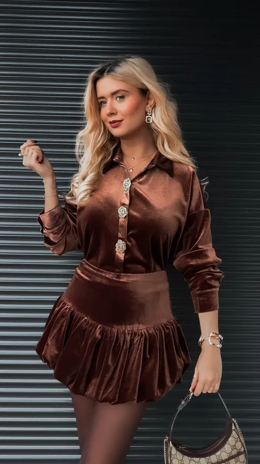 Brązowy aksamitny komplet koszula + spódniczka - R372A