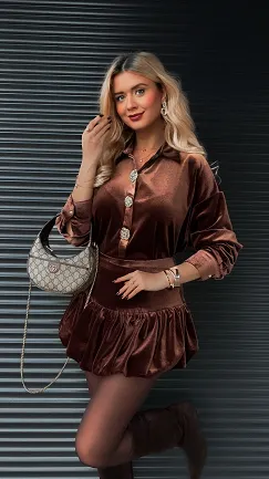 Brązowy aksamitny komplet koszula + spódniczka - R372A