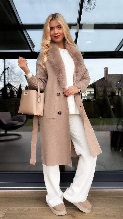 Świetny beżowy kardigan z futerkiem i wiązaniem ONE SIZE - R322A