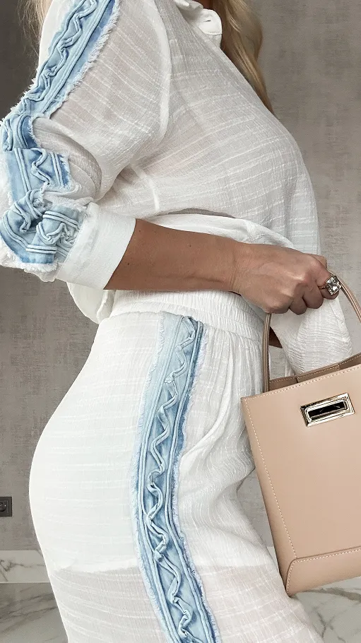 Biały wiosenny komplet MGIEŁKA z jeansowym lampasem - R567