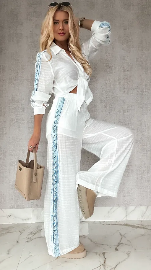 Biały wiosenny komplet MGIEŁKA z jeansowym lampasem - R567