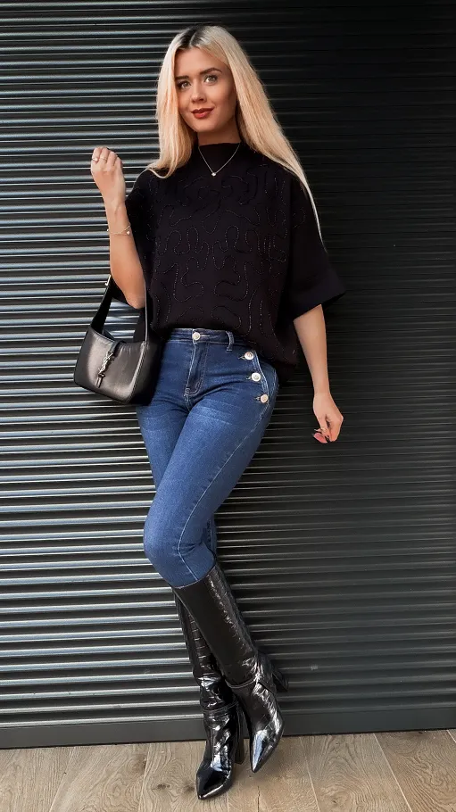 Niebieskie elastyczne spodnie jeansowe RURKI ze złotymi guzikami - R236