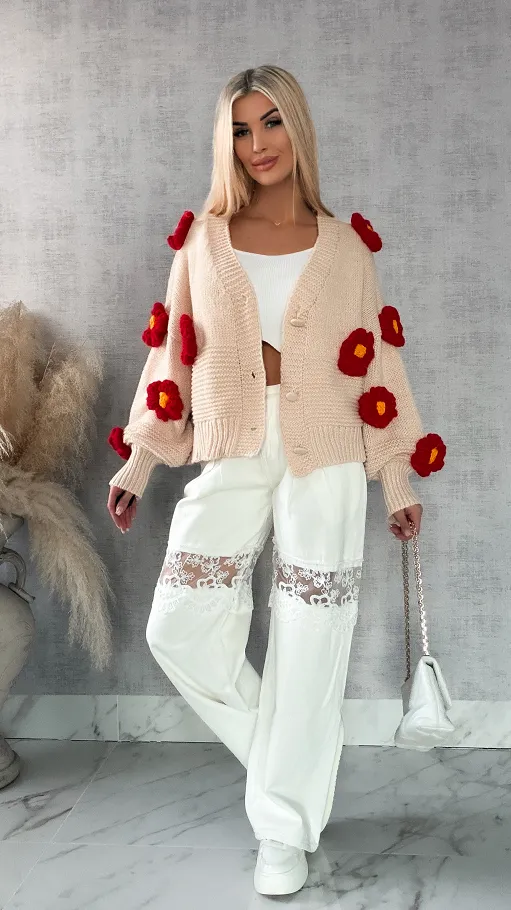 Ekskluzywny beżowy sweter kardigan w czerwone stokrotki ONE SIZE - R415A