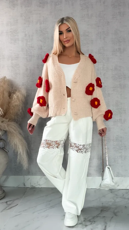 Ekskluzywny beżowy sweter kardigan w czerwone stokrotki ONE SIZE - R415A