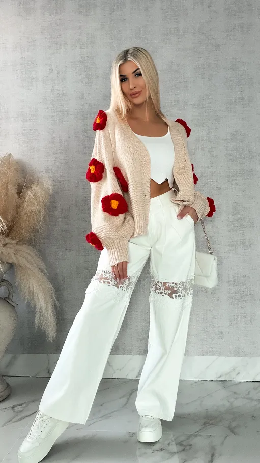 Ekskluzywny beżowy sweter kardigan w czerwone stokrotki ONE SIZE - R415A