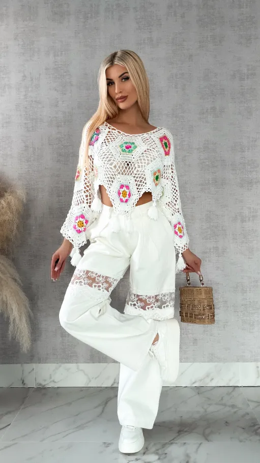 Biały ażurowy sweter szydełkowy z chwostami ONE SIZE - R409