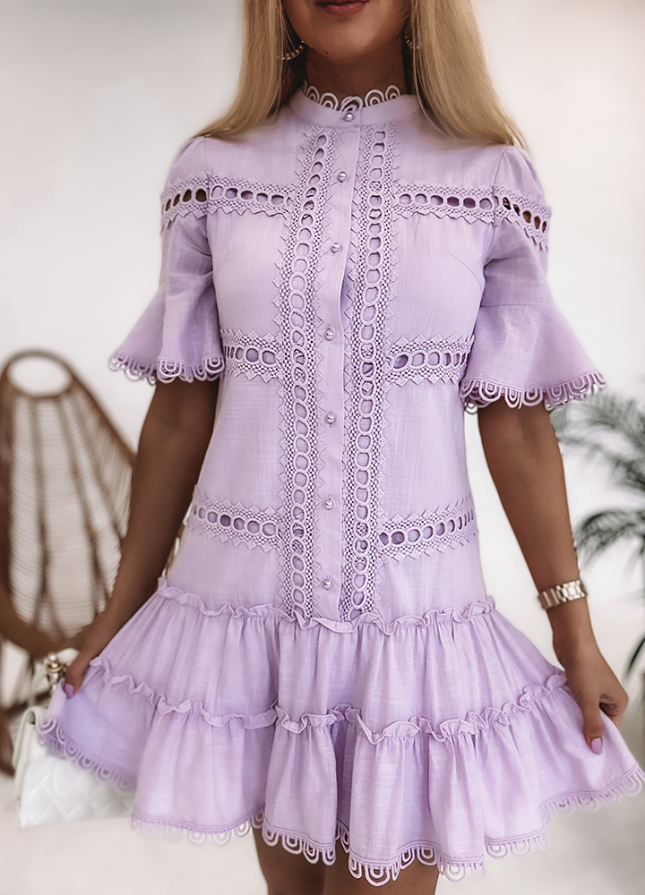 Liliowa sukienka z mini guzikami z bawełny - M788