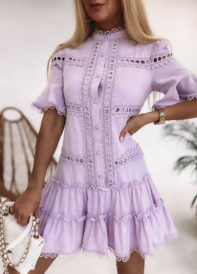 Liliowa sukienka z mini guzikami z bawełny - M788