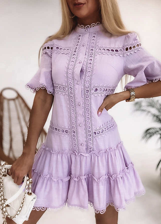 Liliowa sukienka z mini guzikami z bawełny - M788