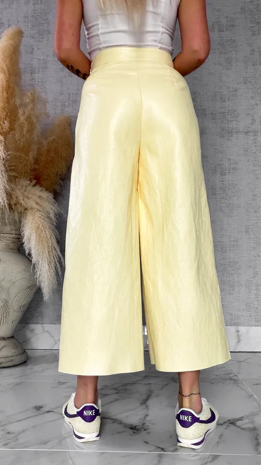 Skórzane spodnie KULOTY z kieszeniami PASTELOWY ŻÓŁTY - R587A