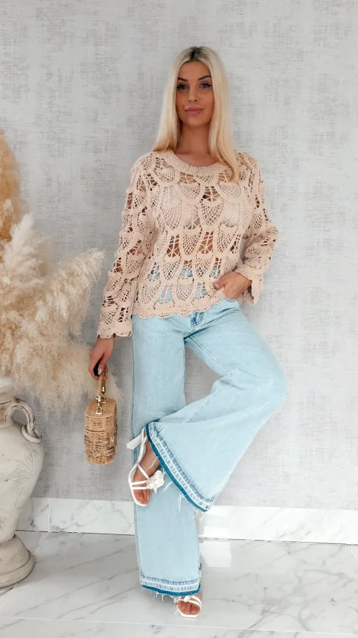 Lekki ażurowy sweterek z wiskozy wzór łuski ONE SIZE beżowy - R910