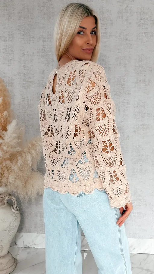 Lekki ażurowy sweterek z wiskozy wzór łuski ONE SIZE beżowy - R910