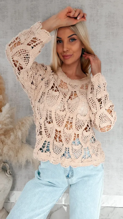 Lekki ażurowy sweterek z wiskozy wzór łuski ONE SIZE beżowy - R910