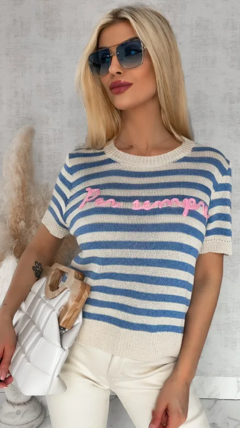 Oryginalny sweter z krótkim rękawem w niebieskie paski ONE SIZE - R847