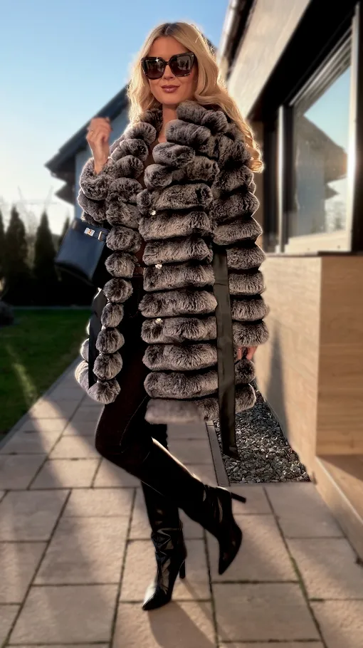 Ekskluzywne mięciutkie futerko golone w pasy DUO szare - R213B