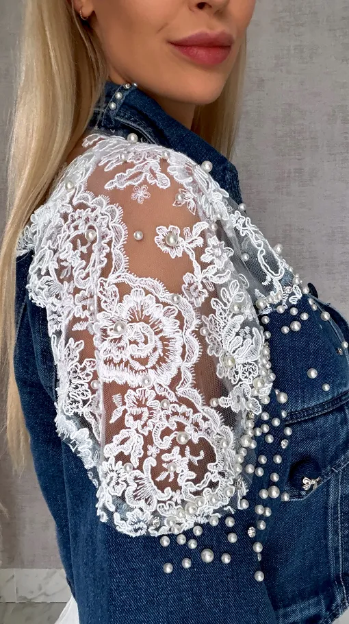 Ekskluzywna kurtka jeansowa KATANA z koronką i perełkami - R620