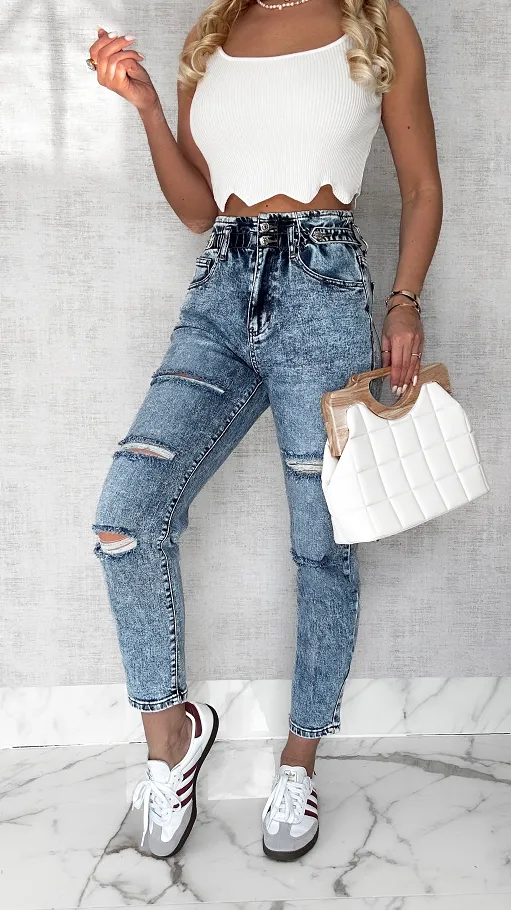 Elastyczne spodnie jeansowe z gumką w pasie BLUE JEANS - P567