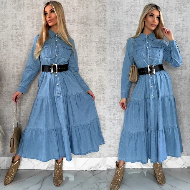 Miękka MAXI sukienka jeansowa z czarnym paskiem - P711