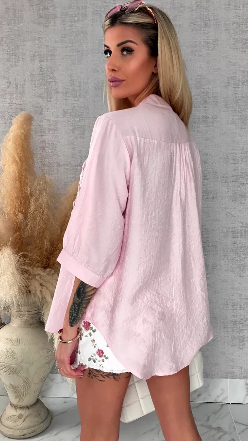 Różowa bluzka koszulowa w piękne kwiaty ONE SIZE - R678