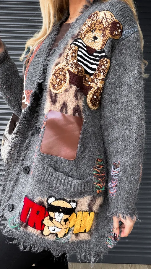 Jesienny PREMIUM sweter z kolorowymi naszywkami ONE SIZE szary - R301A