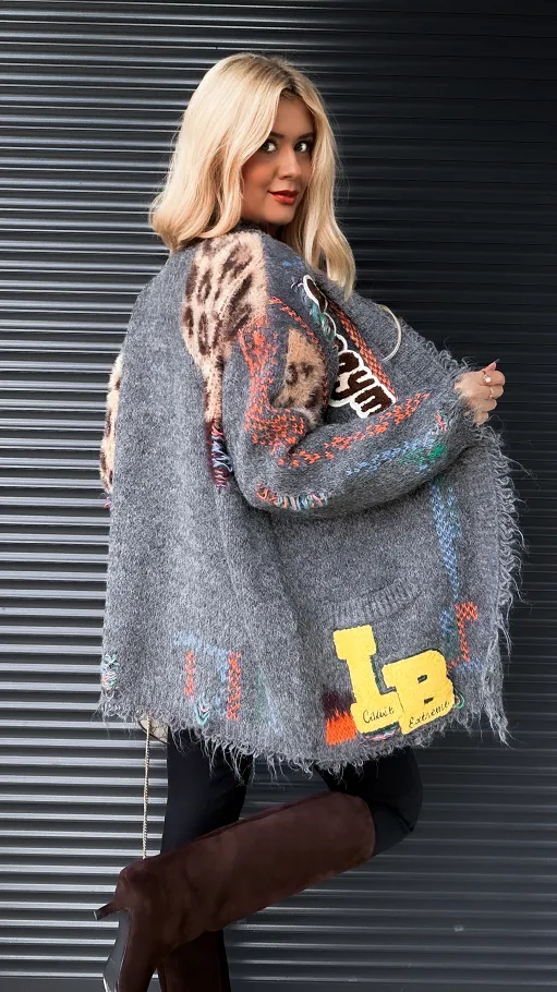 Jesienny PREMIUM sweter z kolorowymi naszywkami ONE SIZE szary - R301A