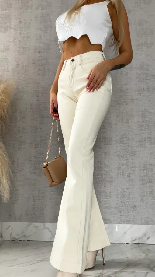 Ocieplane spodnie jeansowe dzwony ECRU - R495