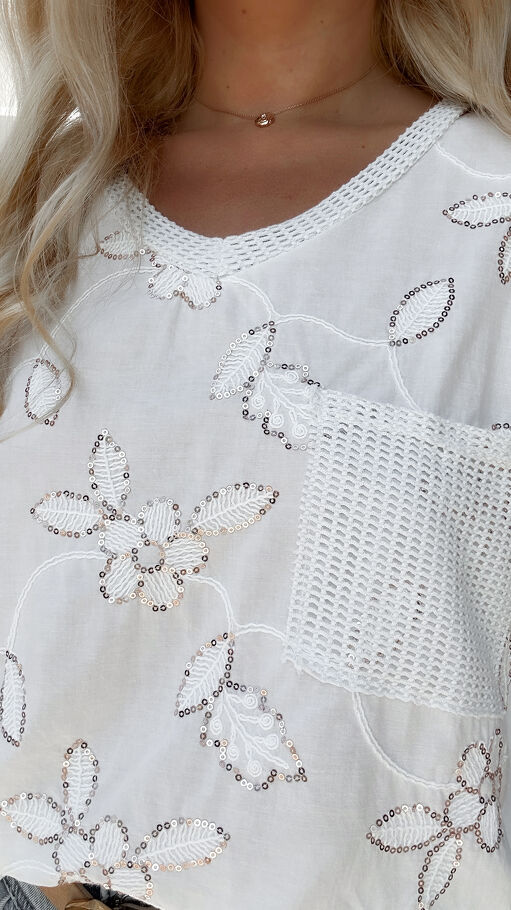 Bawełniana bluzka w haftowane cekinowe kwiaty ONE SIZE biała - P914C