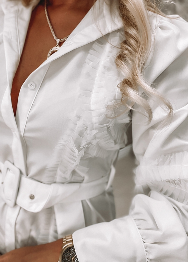 Stylowa biała sukienka z paskiem PREMIUM - K078 
