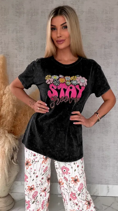 Czarna bluzka t-shirt STAY z cyrkoniami ONE SIZE - R638