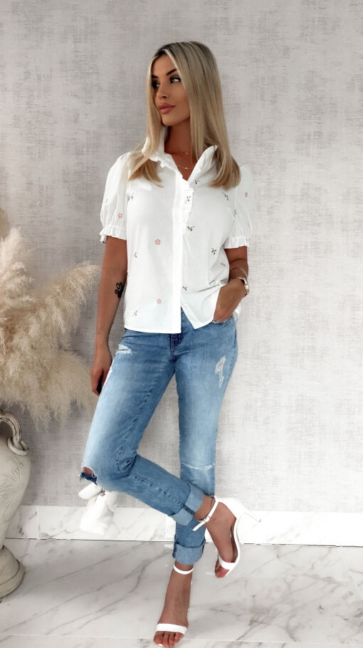 Elegancka biała koszula na lato haftowana w mini kwiatuszki - S017