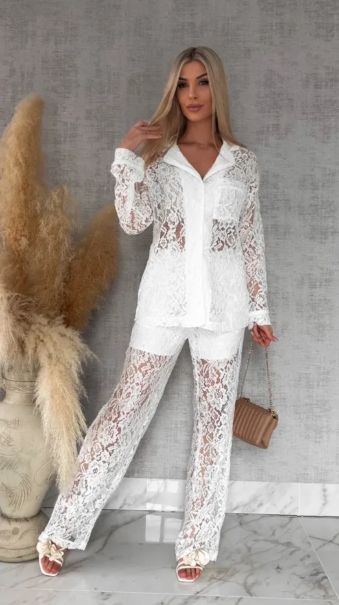 Niespotykany biały komplet z gipiury marynarka + spodnie - R768