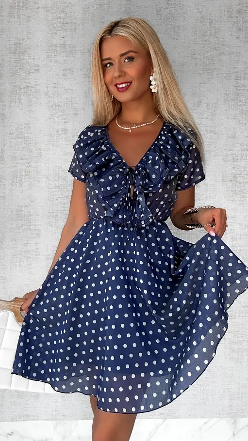 Granatowa sukienka w grochy z pięknym dekoltem ONE SIZE - P804