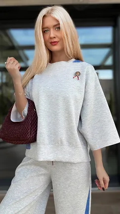 Szara luźna bluza z rękawem 3/4 ONE SIZE - R111
