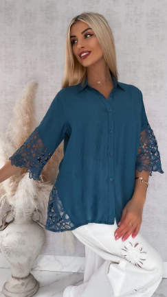 Idealna wiosenna koszula zdobiona koronką ONE SIZE navy - R885