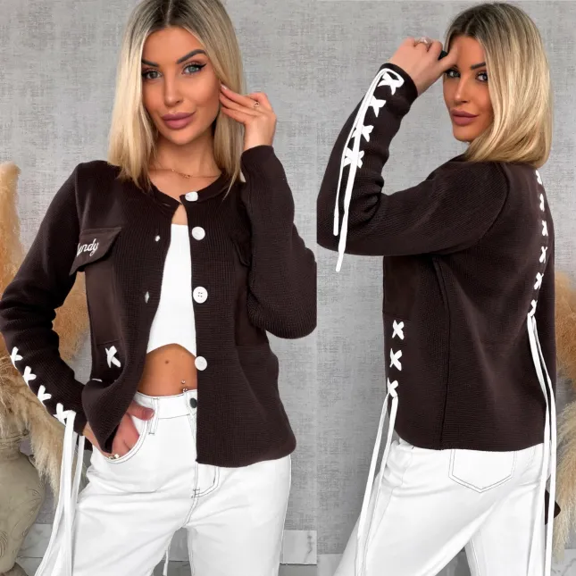 Bawełniany sweter w stylu katany zapinany na guziki ONE SIZE czekolada - R623B