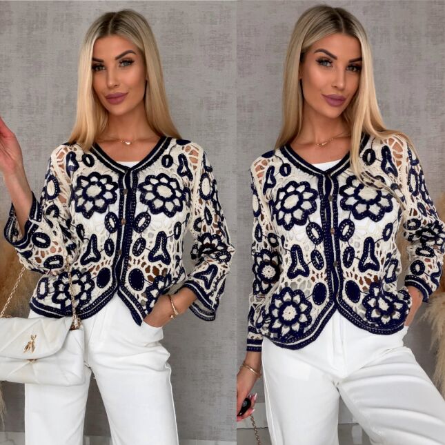 Ażurowy szydełkowy sweter zapinany na guziki ONE SIZE - R658