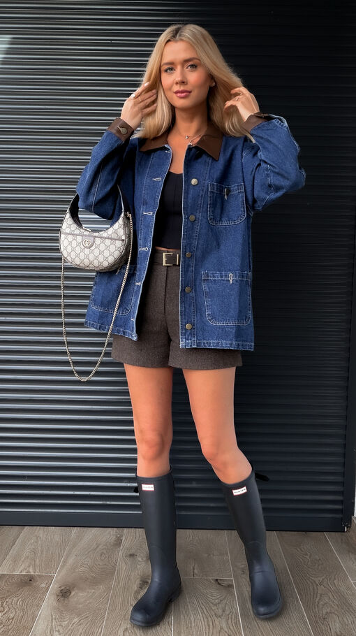 Wyjątkowa kurtka jeansowa z brązowymi dodatkami ONE SIZE blue jeans - S453