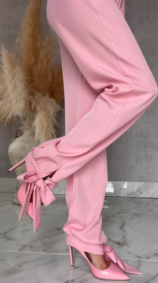 Wiosenne różowe spodnie z gumką w pasie i wiązanymi nogawkami ONE SIZE - R672