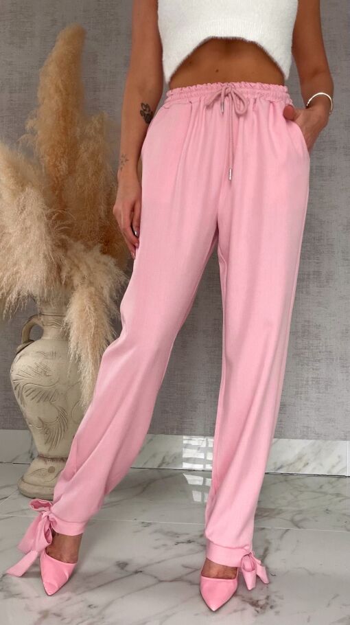 Wiosenne różowe spodnie z gumką w pasie i wiązanymi nogawkami ONE SIZE - R672