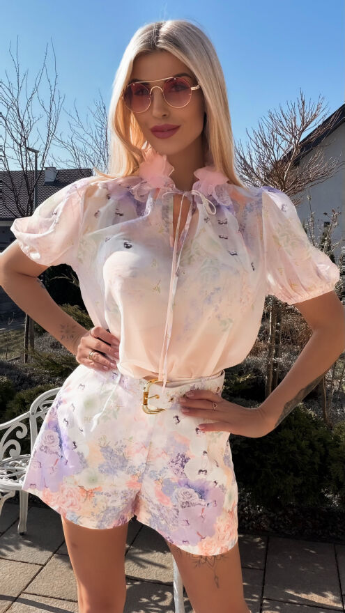 Oryginalny fioletowy komplet w kwiaty bluzka mgiełka + spodenki - R787